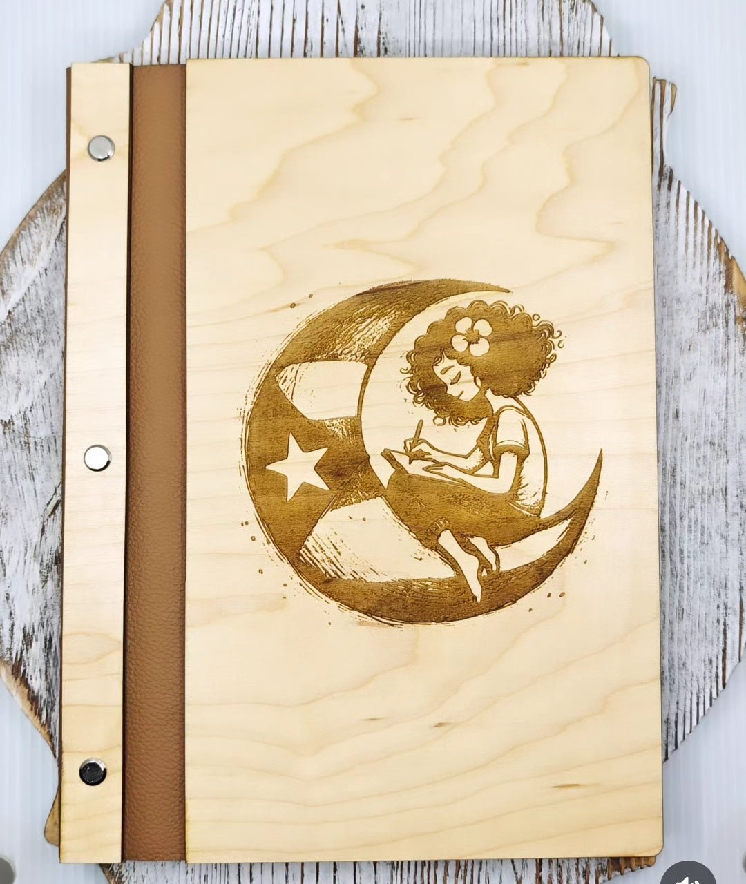 Libreta Boricua en la luna grande