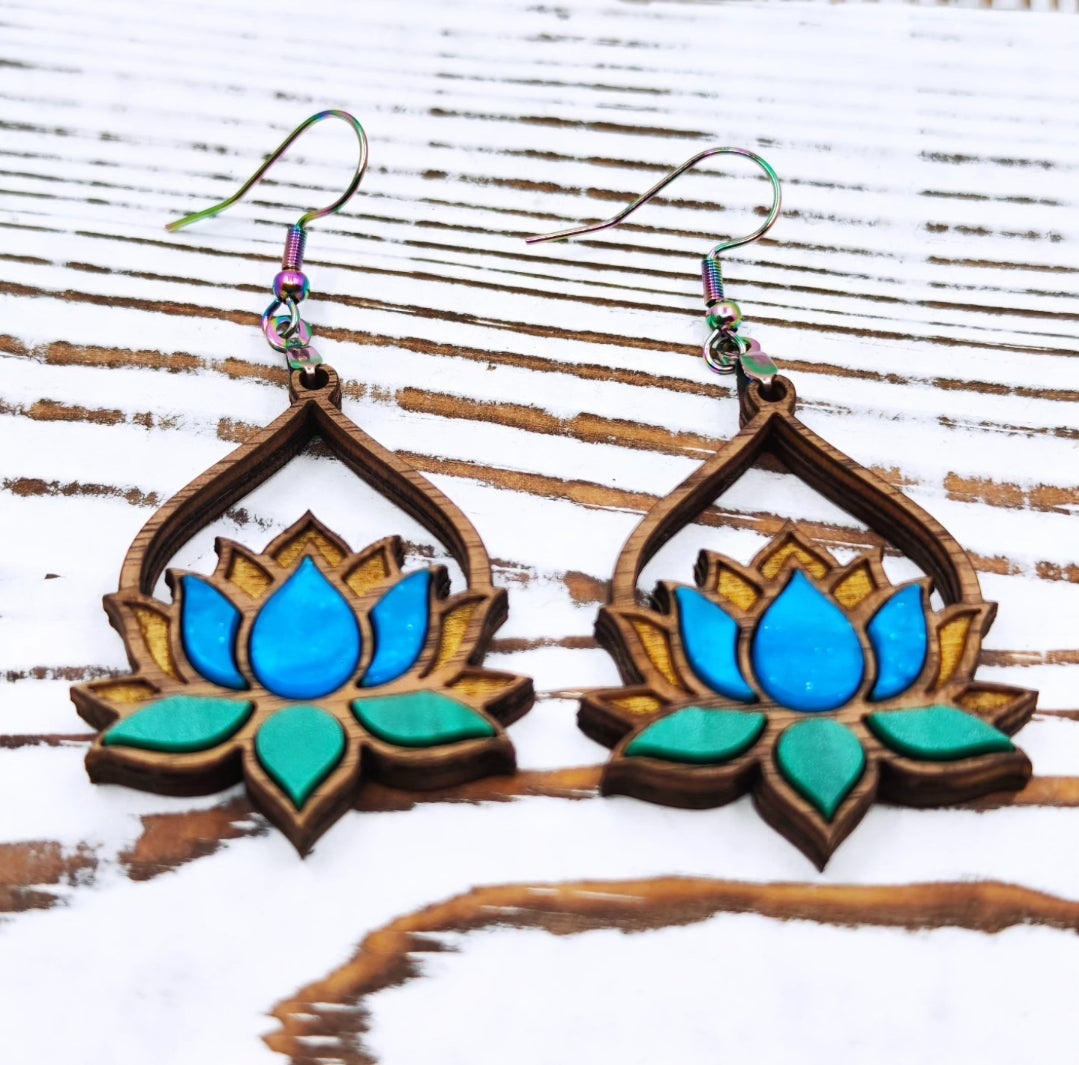 Pantallas de Flor de Lotus en madera y acrílico