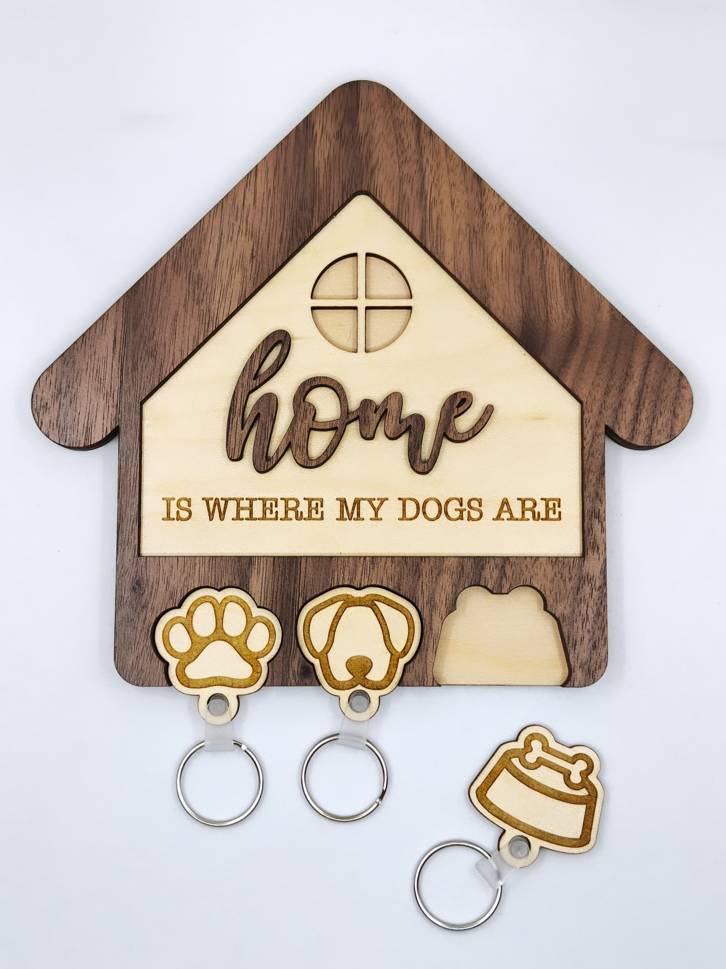 Porta llaveros " Home is where my dogs are"
