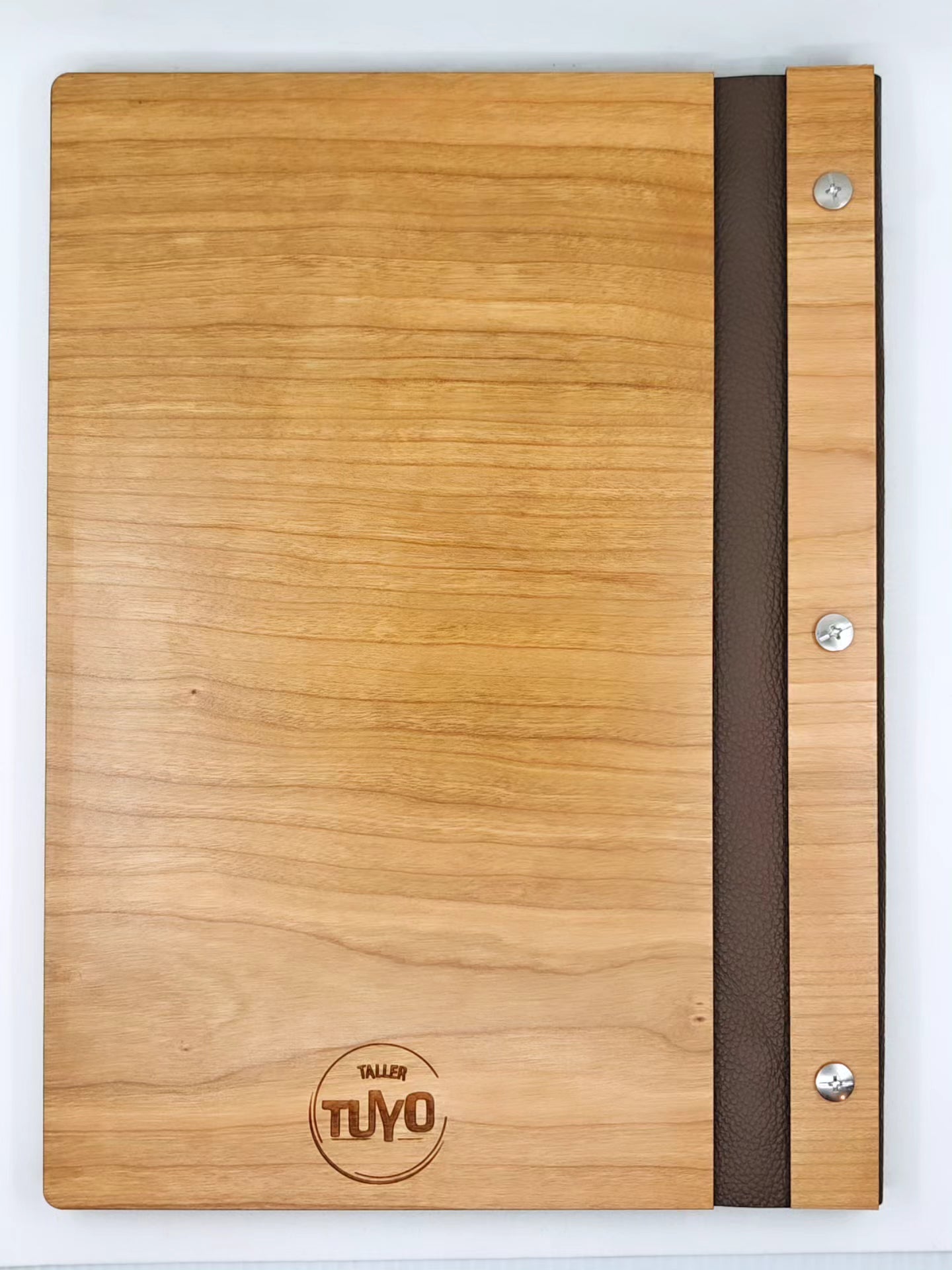 Libreta de madera y cuero