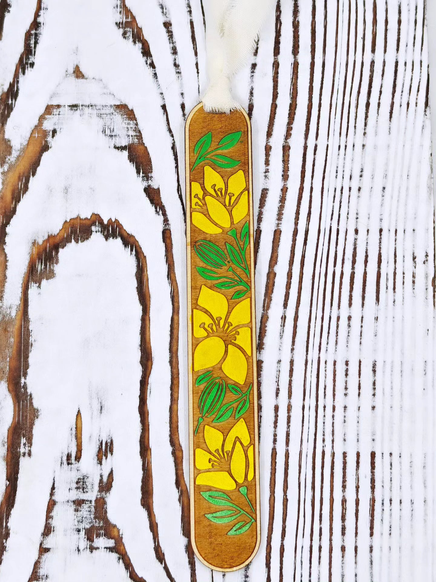 Bookmarks florales en madera