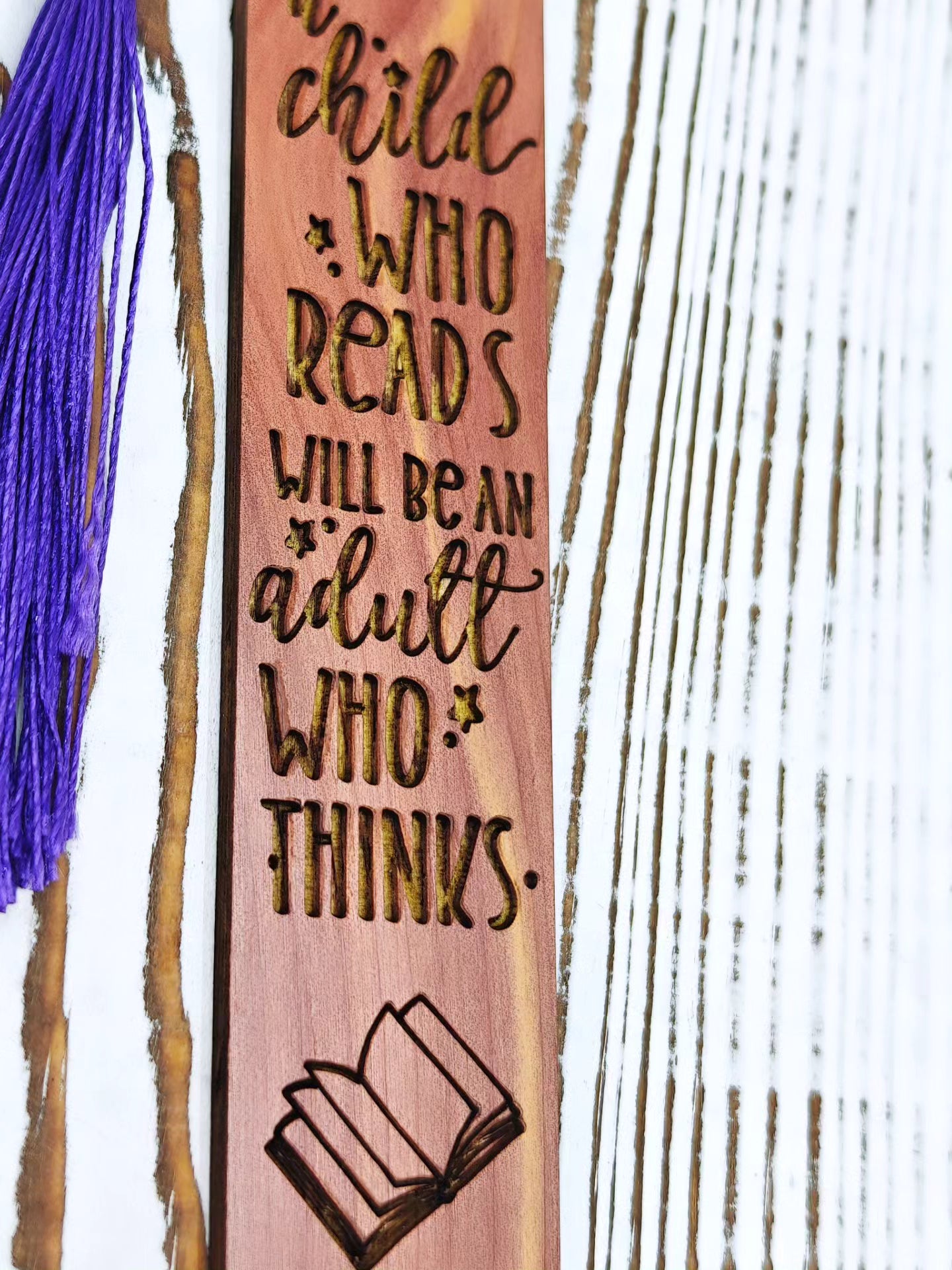 Bookmarks de Cedro – Colección Literaria