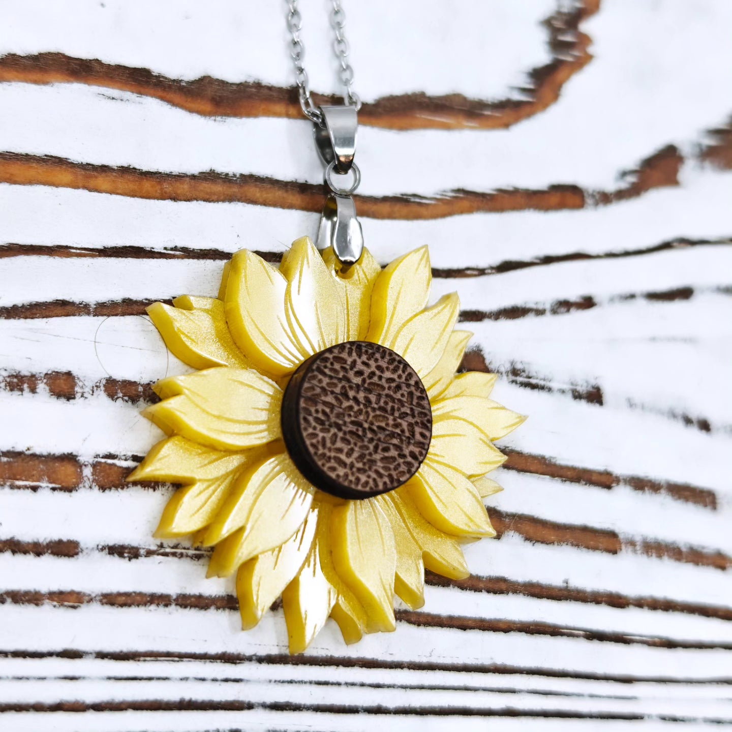 Collar Girasol Acrílico