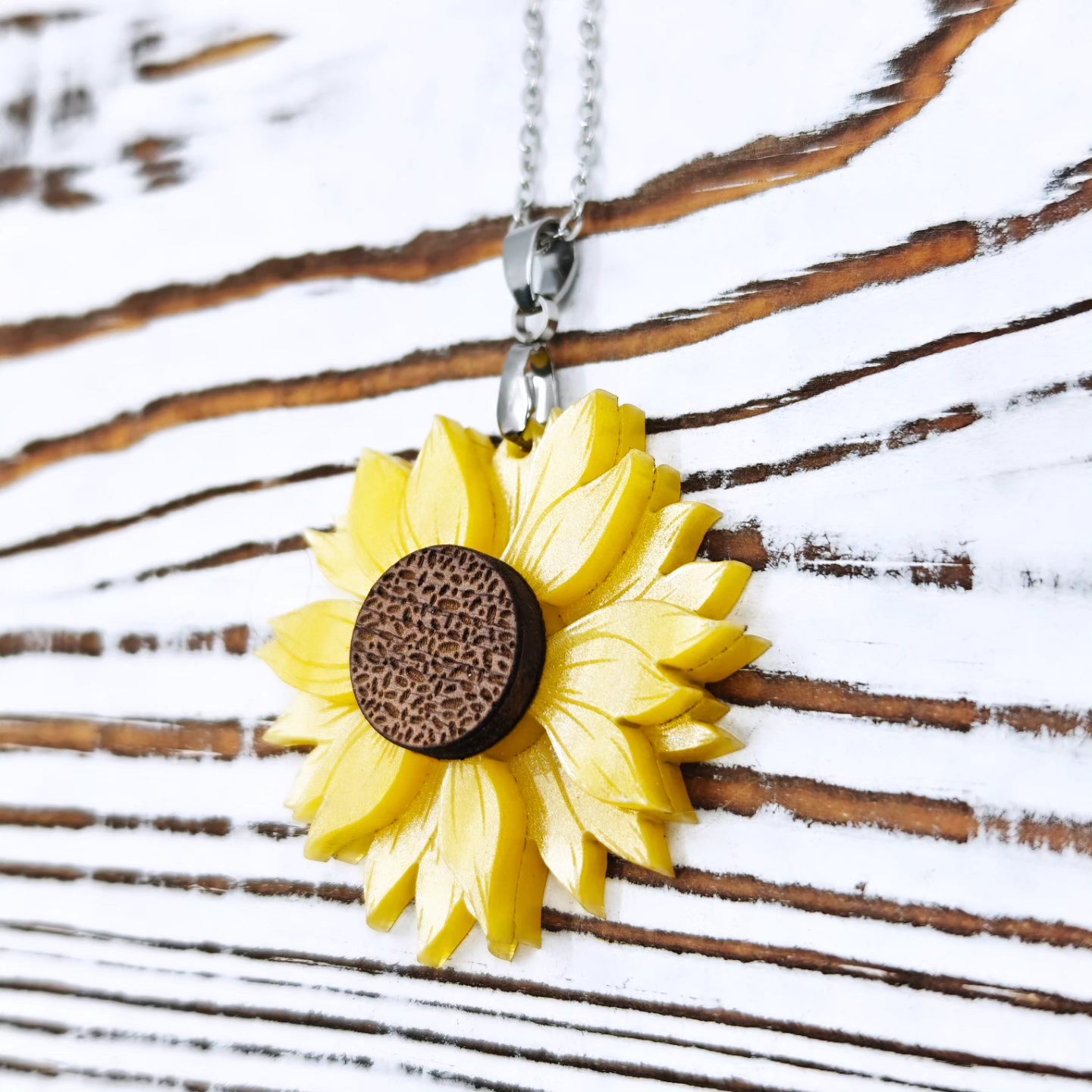 Collar Girasol Acrílico