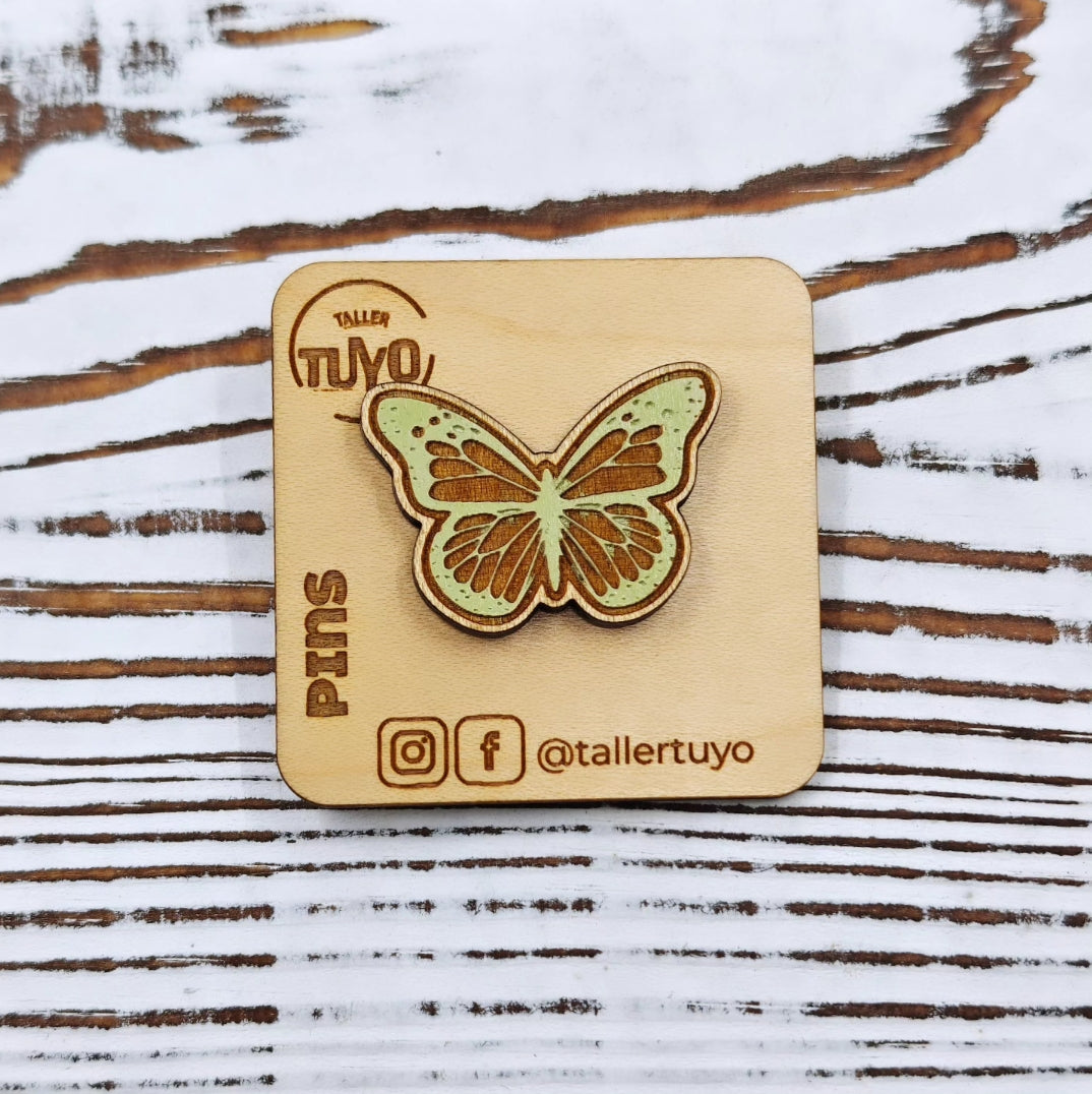 Pin de mariposa
