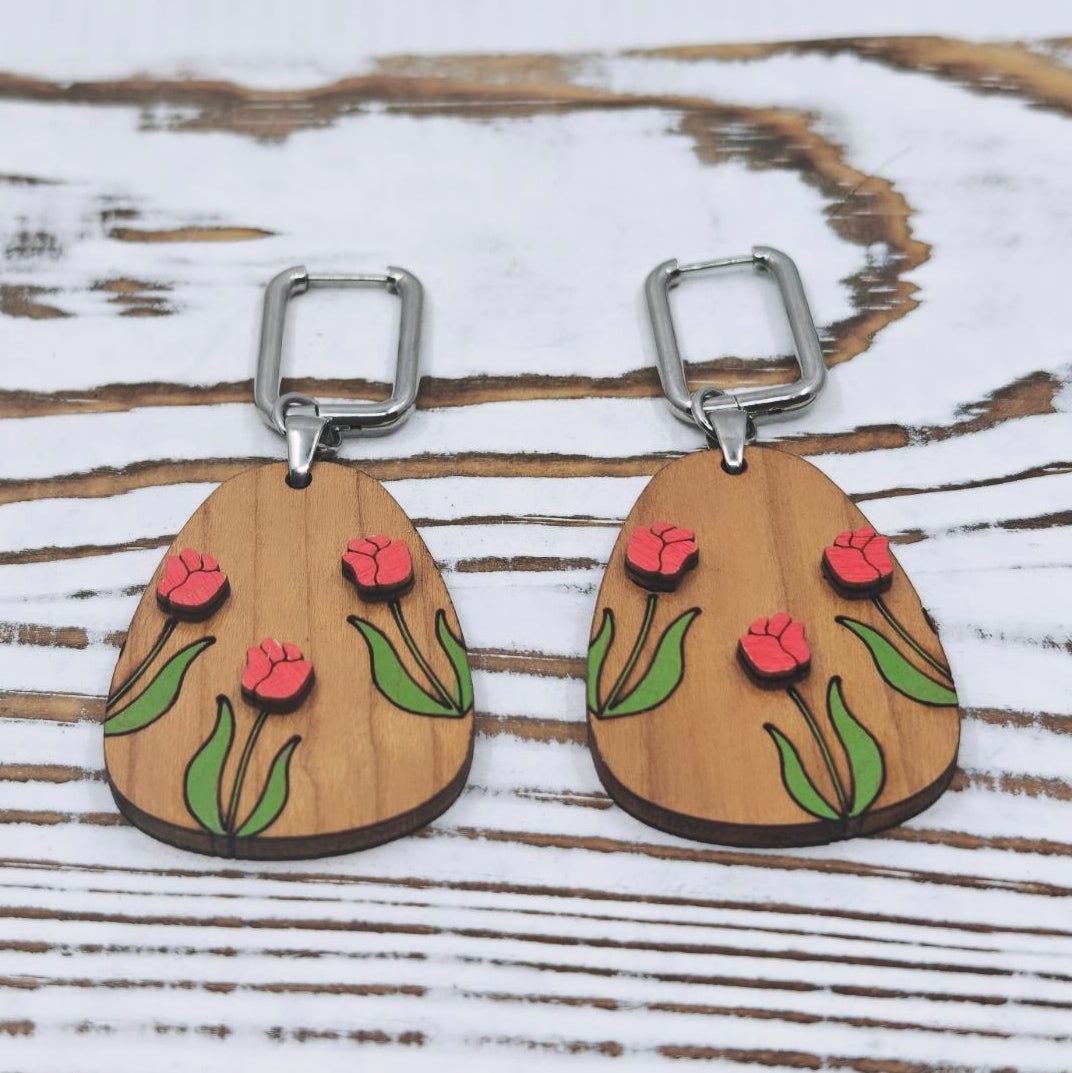 Pantallas de Tulipanes Pintadas a Mano | Pantallas de Madera Hechas en Puerto Rico
