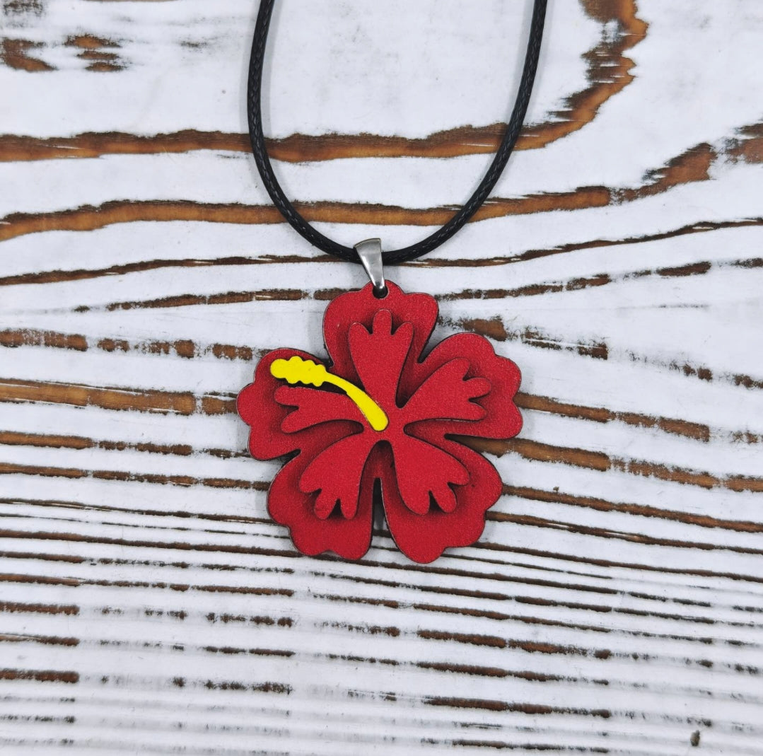 Collar de flor Amapola en madera con dos capas, colgante rojo y amarillo hecho a mano en Puerto Rico"